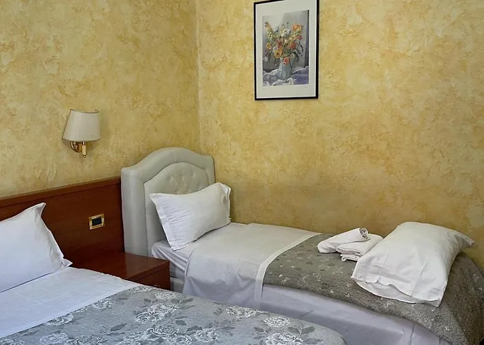 Holiday Roma